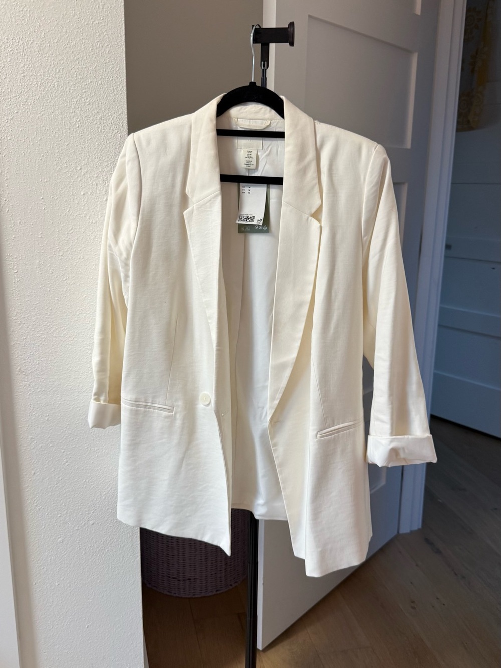 H&M Women's Cream Single-Button Blazer Jacket